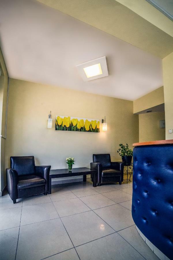 Hotel Hellada Kielce Dış mekan fotoğraf