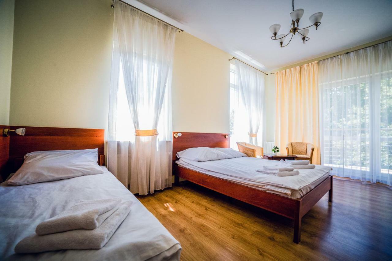 Hotel Hellada Kielce Dış mekan fotoğraf